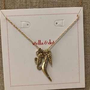 Stella & Dot gold seahorse necklace